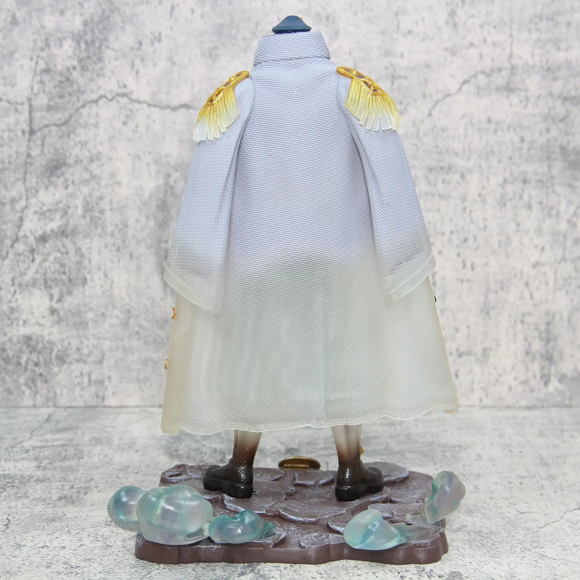 Anime One Piece Invisible Man Shiryu Figure Model Toys - Image 4