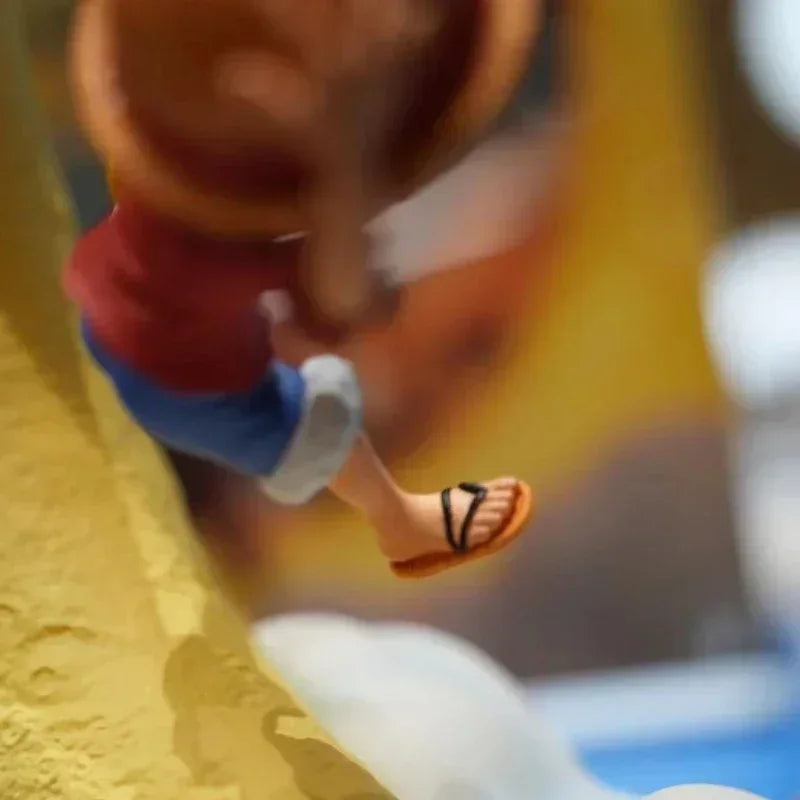 Luffy Magnetic Moon Night Light - Image 4